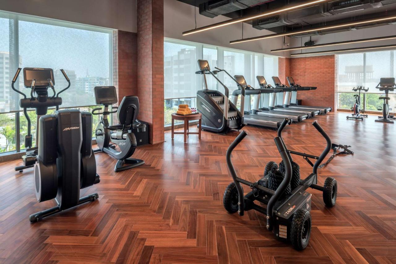 Radisson Blu Hotel & Spa, Nashik Extérieur photo